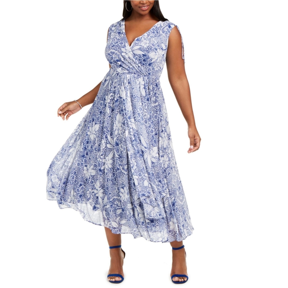 Taylor Women's Blue & White Floral Faux Wrap Dress NWT - Size 8
